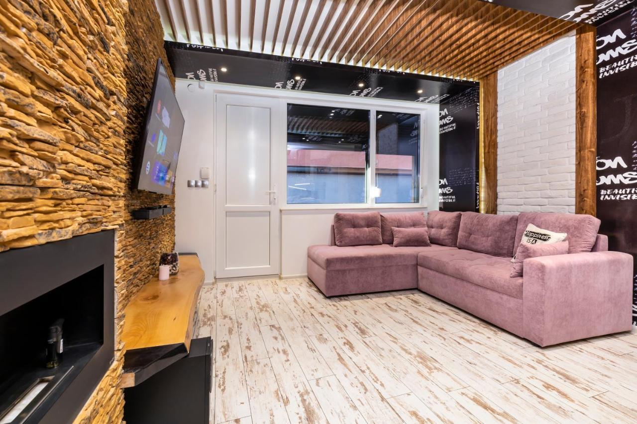 Modern 1Bd Flat With A Parking Near The City Centre By Flat Mаnager Plovdiv Exteriör bild